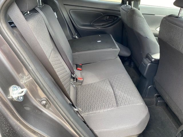 Toyota Yaris Cross Hybrid Navi Kamera SHZ ALU