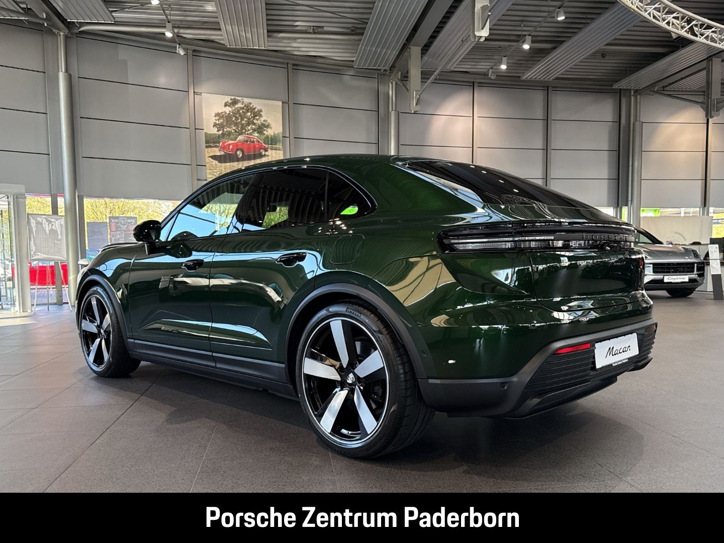 Porsche Macan 4 - Samsaru's Car Outlet