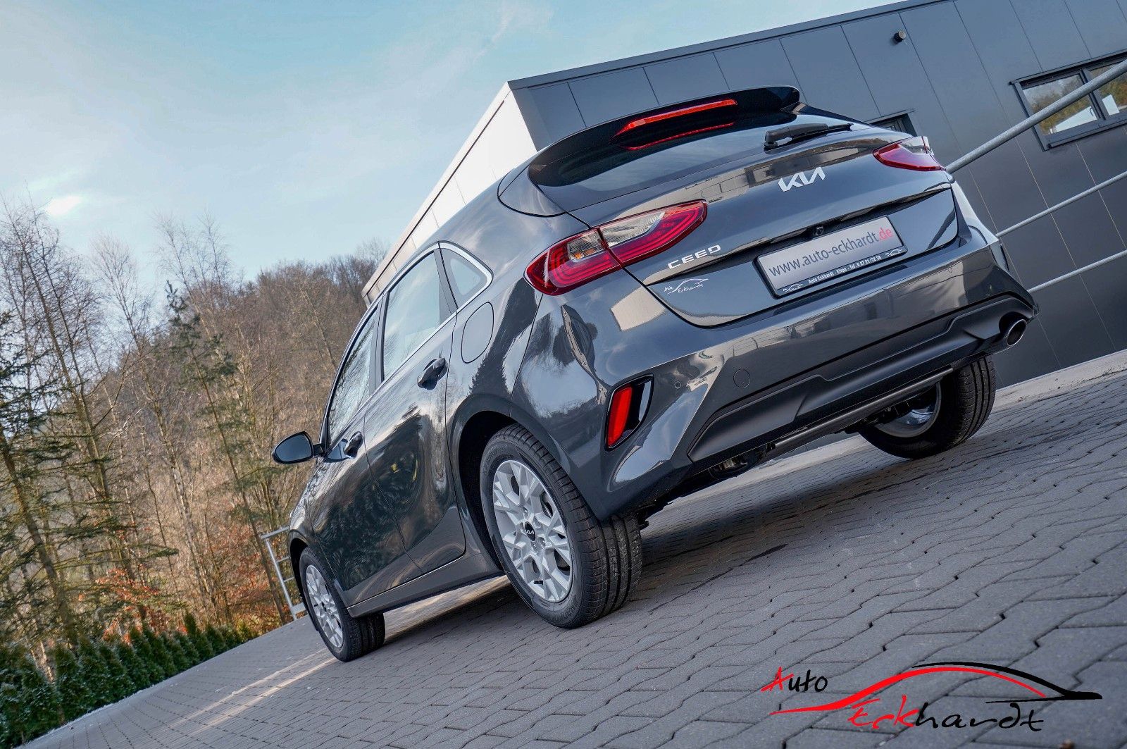 Kia Ceed Vision - Samsaru's Car Outlet