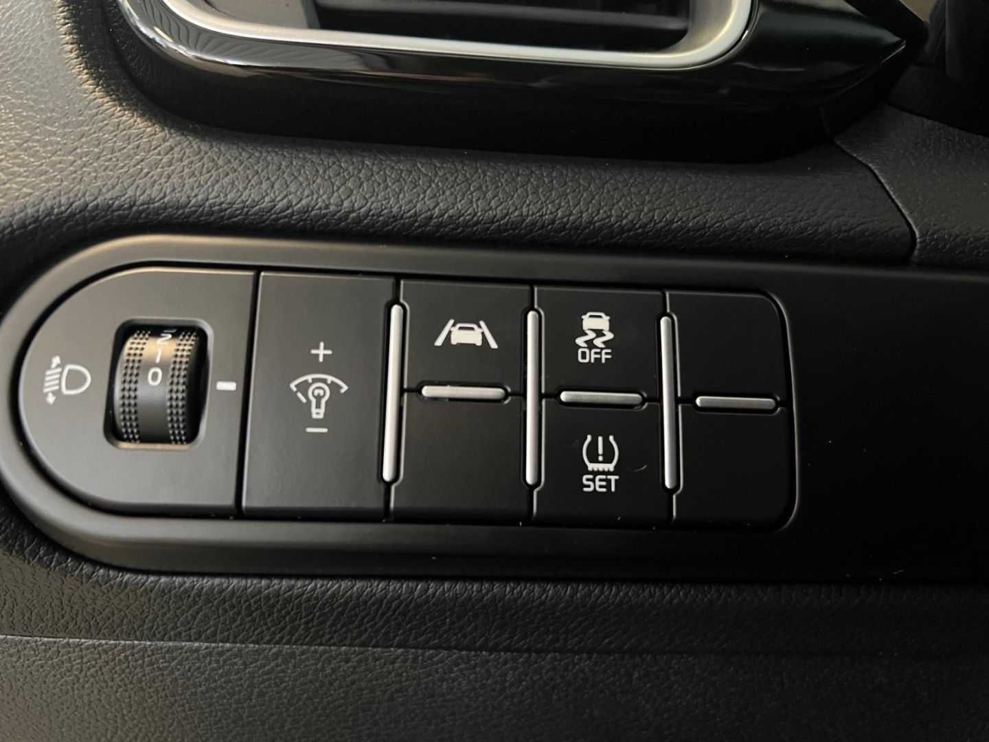 Kia Ceed 1.0T VISION - Samsaru's Car Outlet