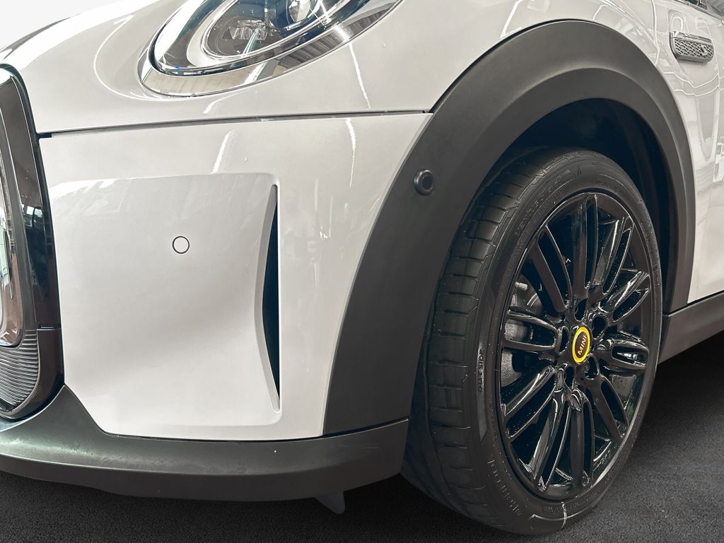 MINI Cooper SE MINI Yours Trim - Samsaru's Car Outlet