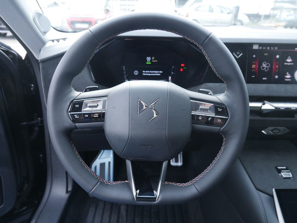DS Automobiles DS 4 E-TENSE 225 Performance Line + NAVI LED ACC