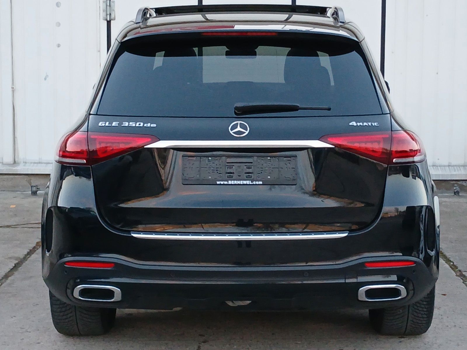 Mercedes-Benz GLE350de 4M AMG SoftClose_NappaLeder_360_BURMEST