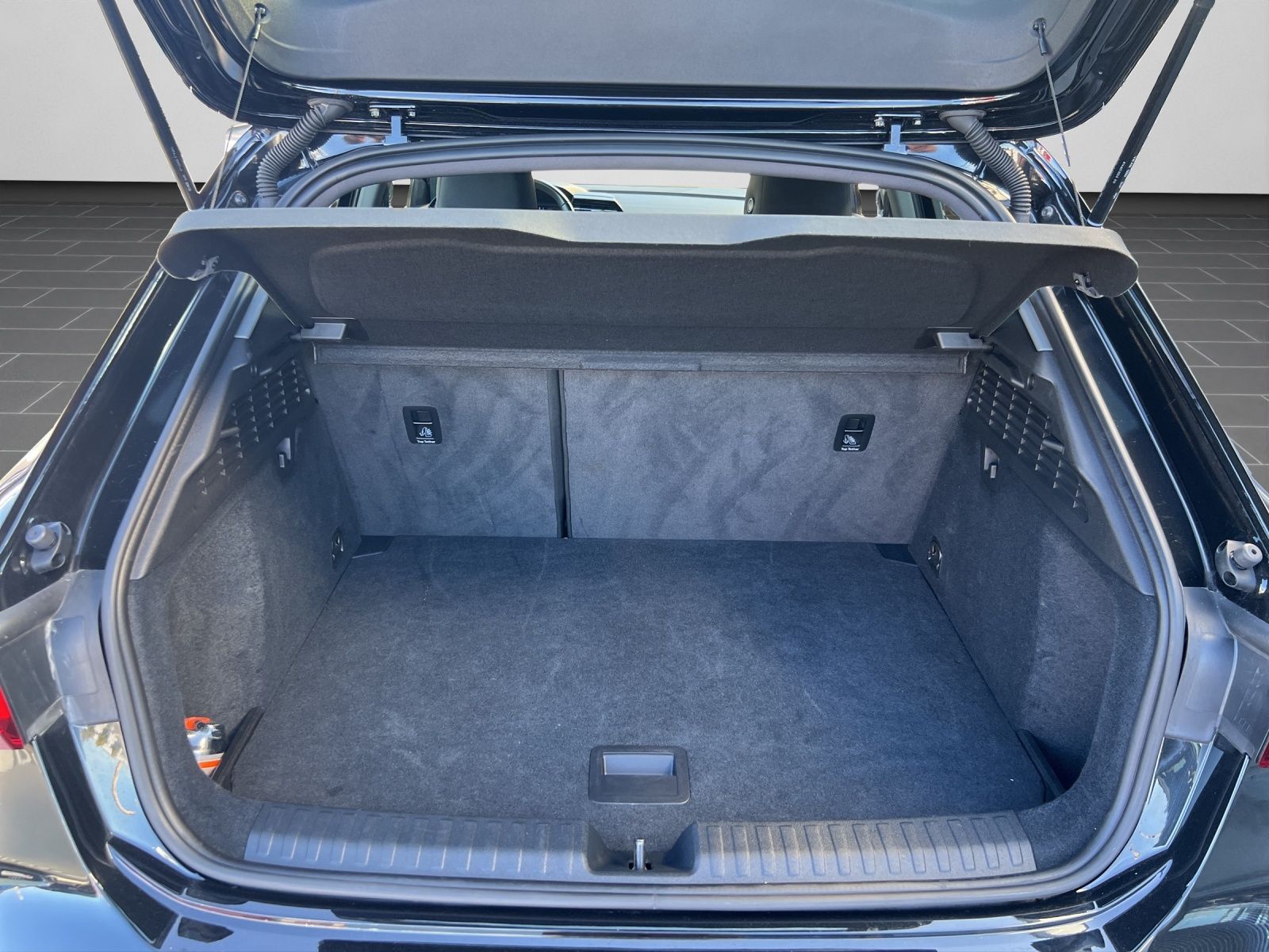 Audi A3 Sportback 30 TFSI S tronic NAVI PLUS PDC SITZ