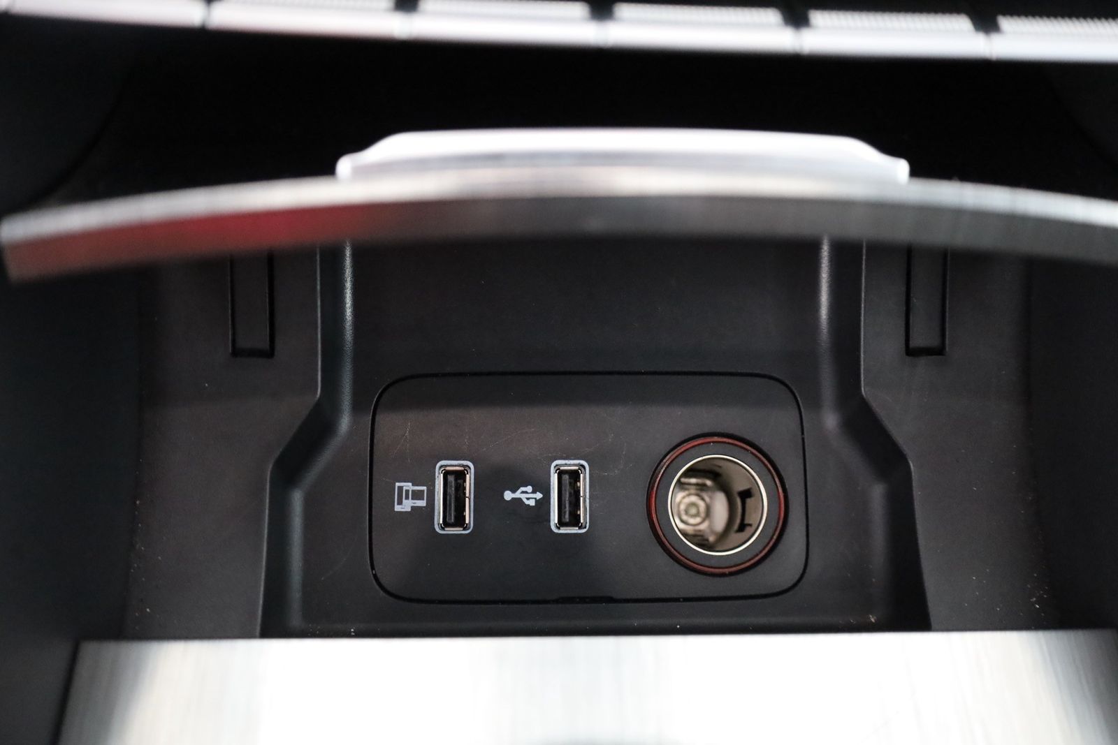 MG HS 1.5 T-GDI Luxury Aut. LED ACC Navi Pano