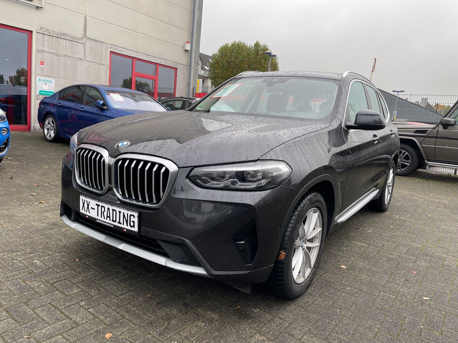 BMW X3 xDrive 20 d LEDER NAVI AUTOMATIK NEUES MODELL