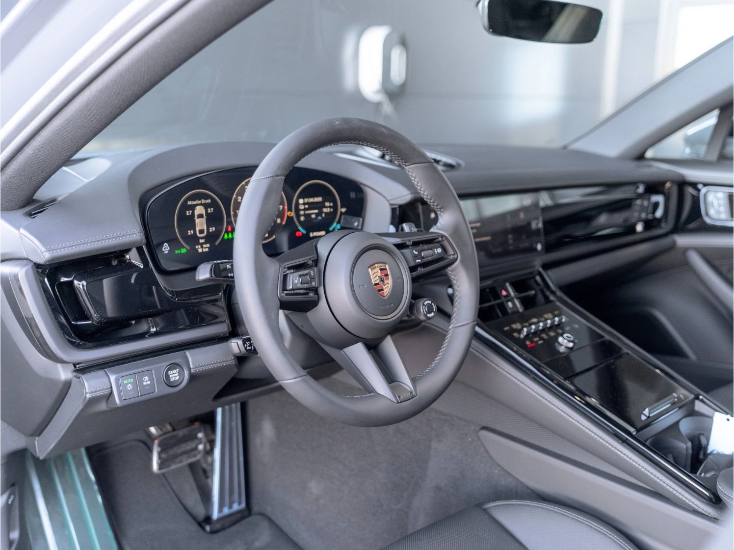 Porsche Panamera 4S E-Hybrid SportDesign HD-Matrix