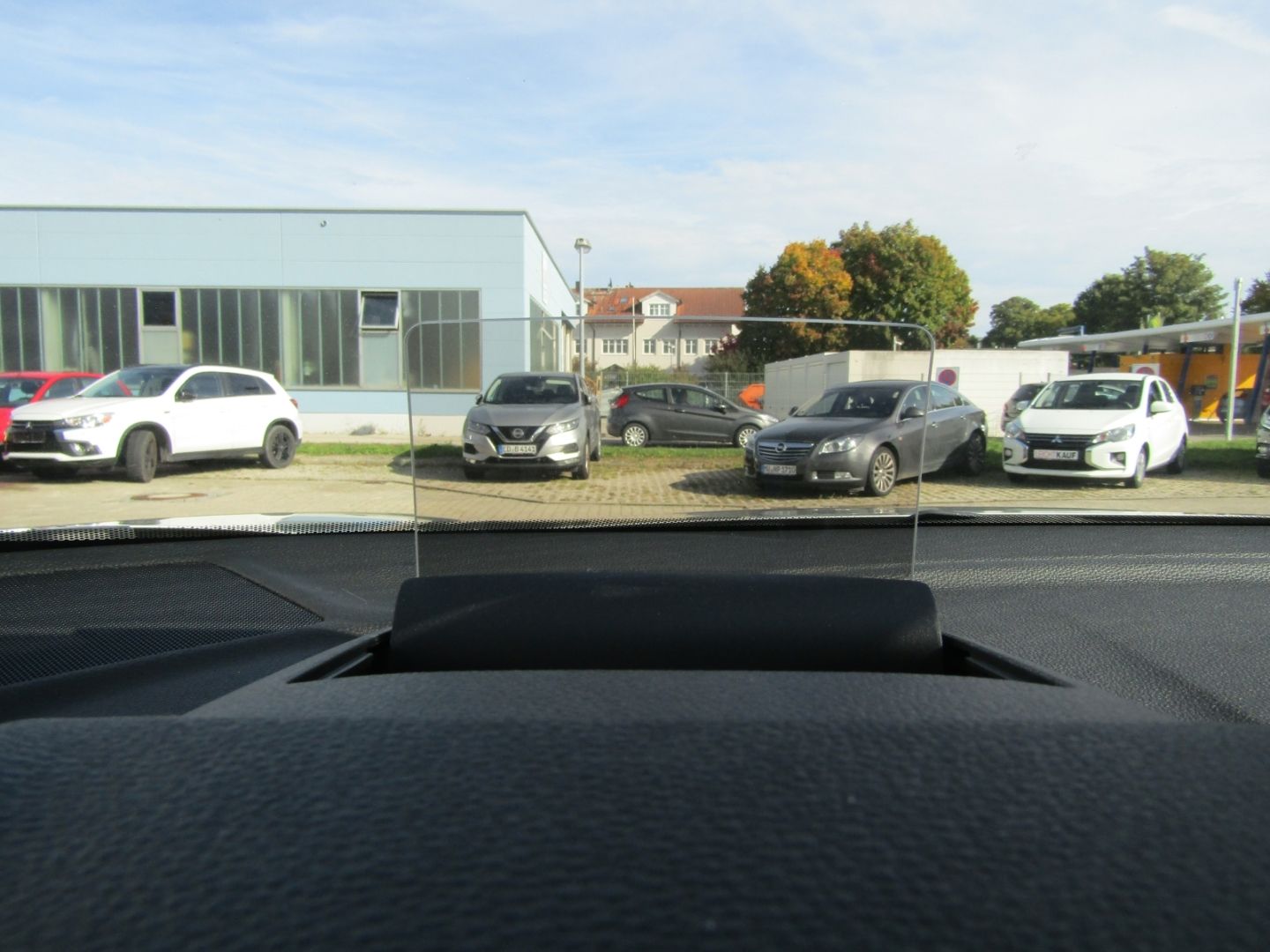 Mitsubishi Eclipse Cross PHEV Top 2.4 LED AHK Tiefer Spoile