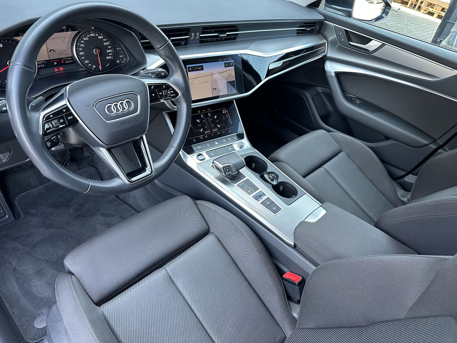Audi A6 Avant 40 TDI Sport - Samsaru's Car Outlet