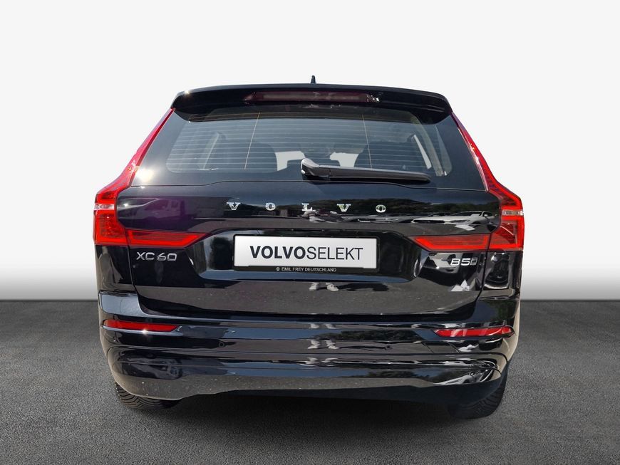 Volvo XC60 B5 B AWD Core