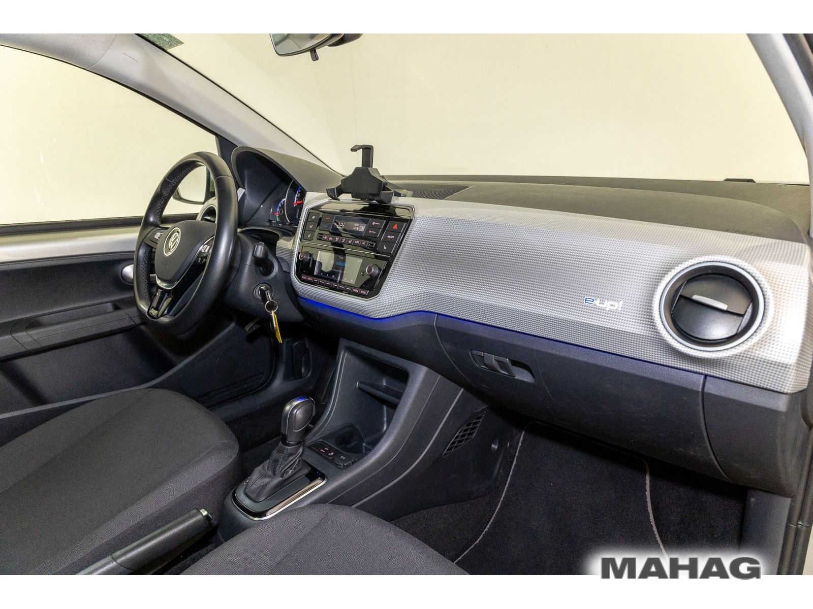Volkswagen e-up! Style Plus - Samsaru's Car Outlet