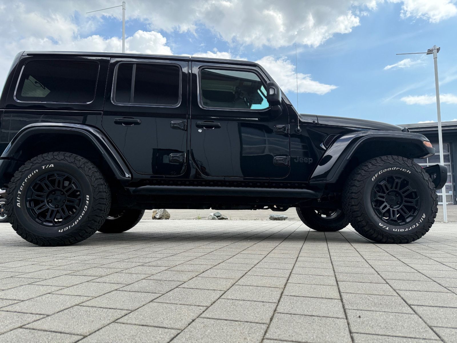 Jeep Wrangler 2.0 T-GDi Unlim. Night Eagle +Umbau+AHK