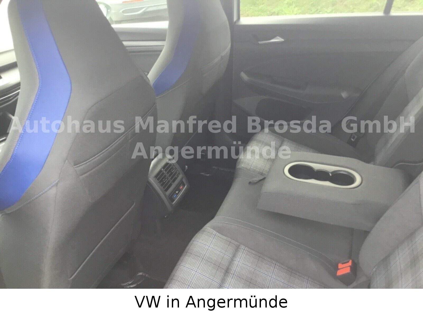 Volkswagen Golf VIII GTE eHybrid - Samsaru's Car Outlet