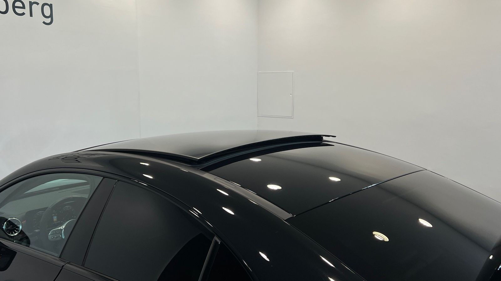 Mercedes-Benz CLA 35 AMG - Samsaru's Car Outlet