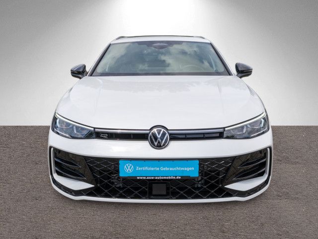 Volkswagen Passat Variant R-Line 2.0TDI 4M DSG PANO HUD AHK