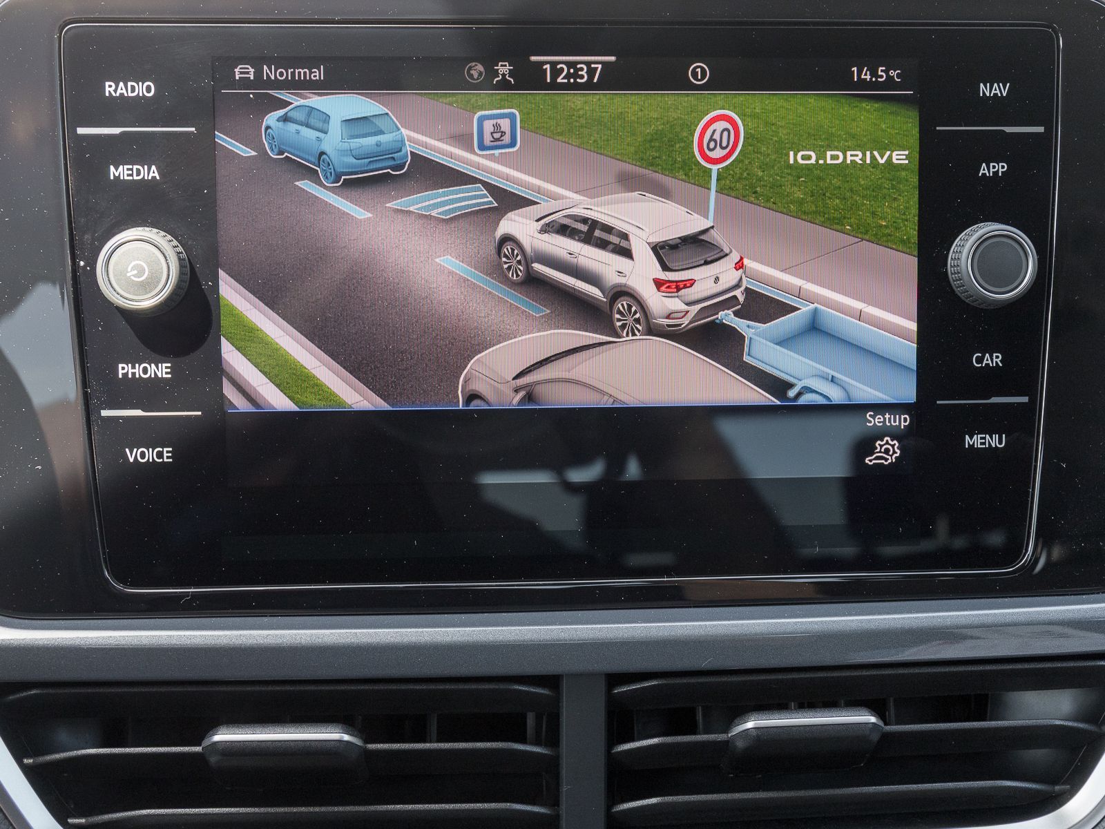 Volkswagen T-Roc 1.5 TSI DSG STYLE - Samsaru's Car Outlet