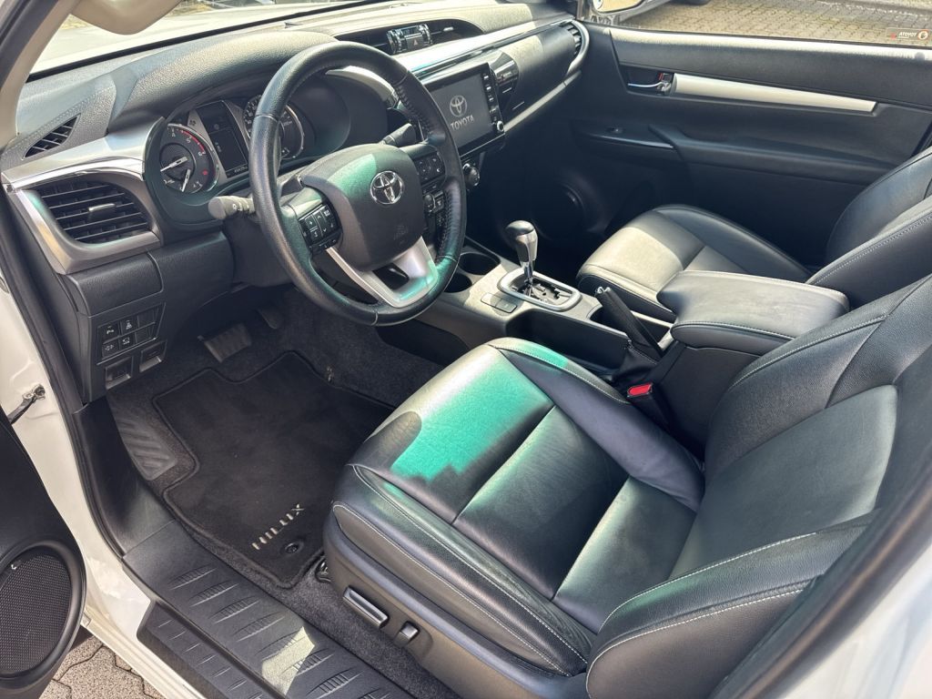 Toyota HiLux 4x4 Extra Cab Autm. Executive,360°,AHK,NAV
