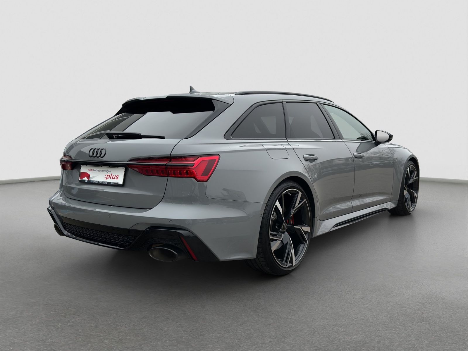 Audi RS6 Avant performance 5JGar MATRIX DEsign Pano 4