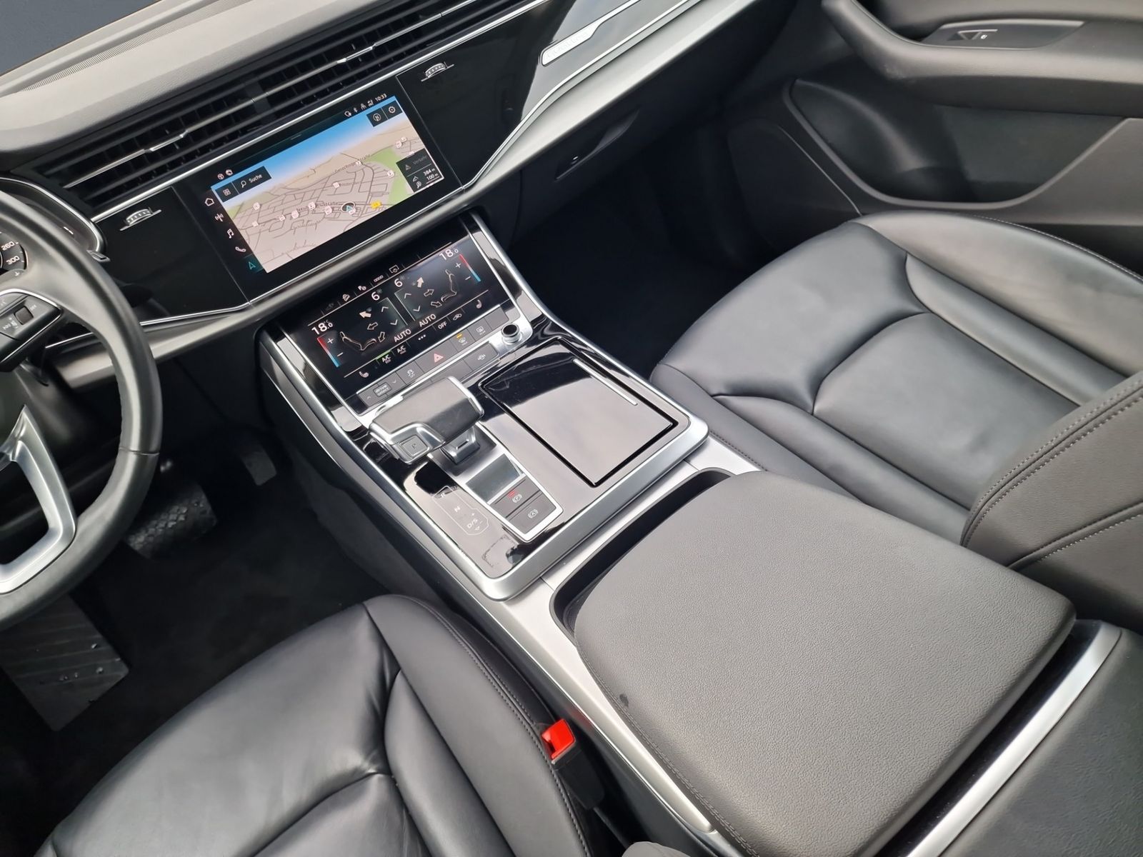 Audi Q8 55 TFSI e qu S line AHK Luftfahrw. Leder Kam.