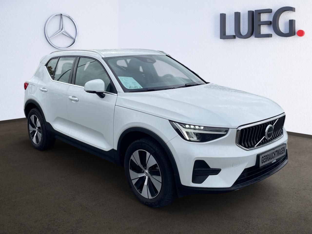 Volvo XC 40 T4 2WD Plus Bright Plug-In NAVI+LED+AHK+