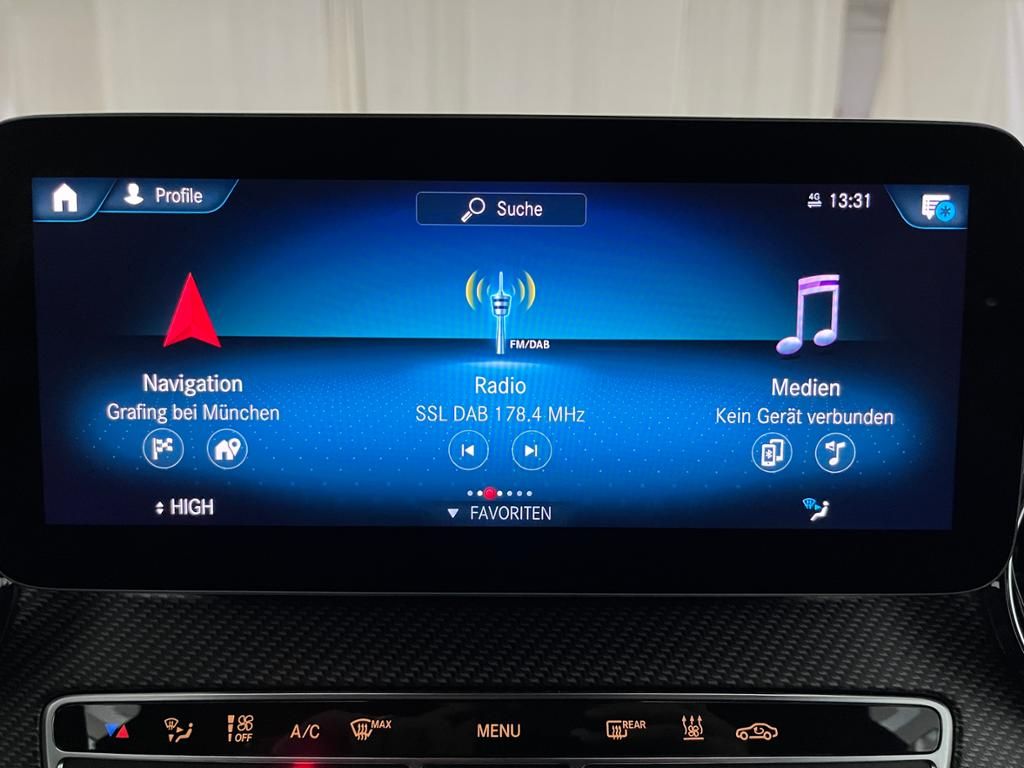 Mercedes-Benz V 250d 4Matic AMG - Samsaru's Car Outlet