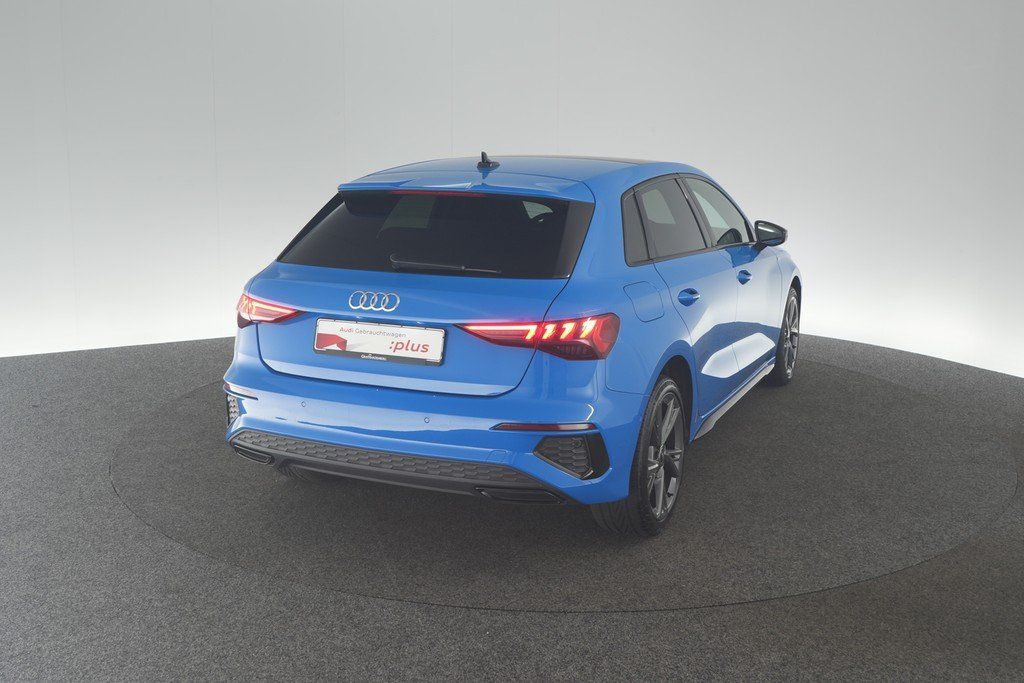 Audi A3 Sportb. 45 TFSIe S tronic S line LED GRA B&O