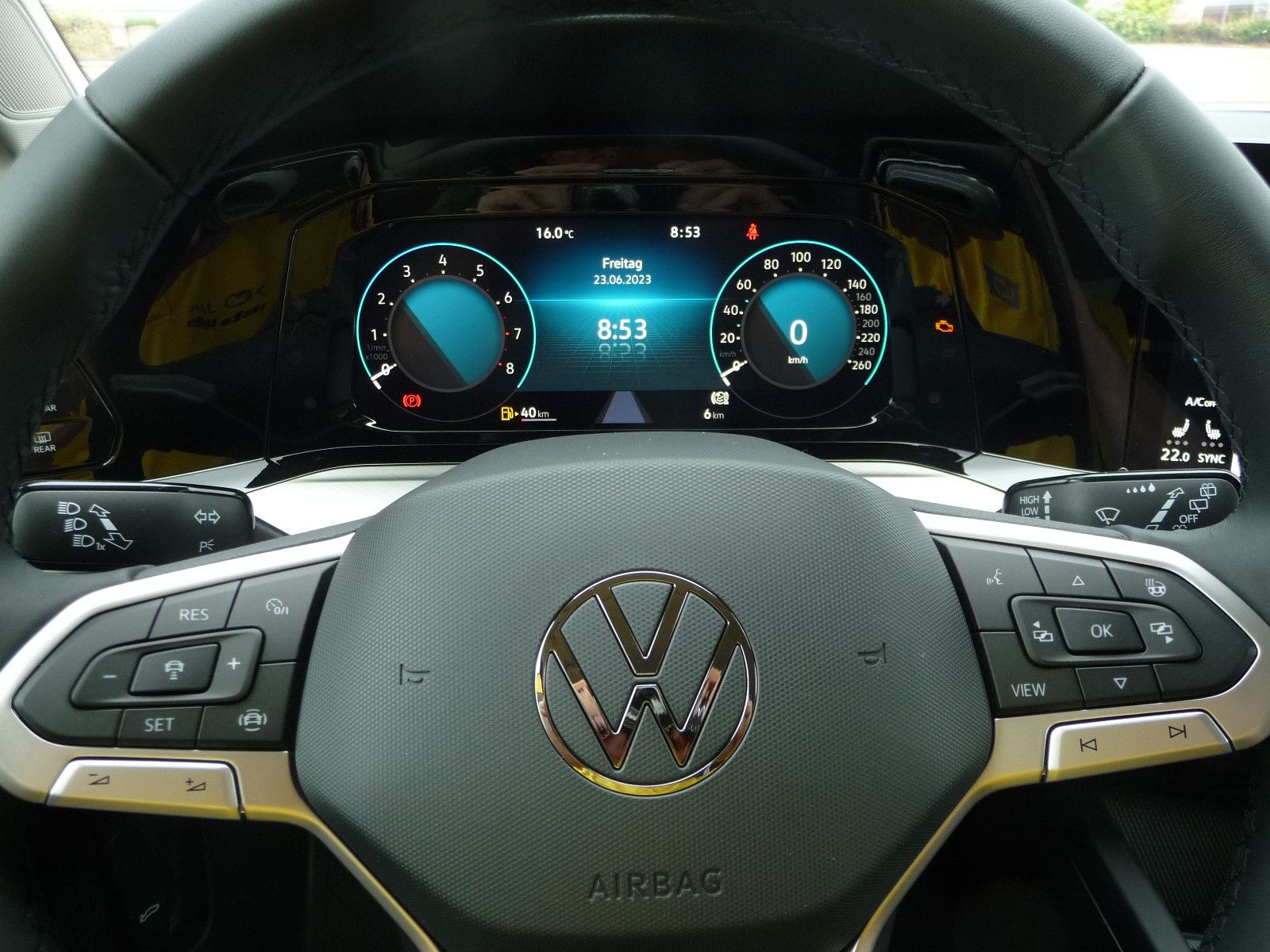 Volkswagen Golf VIII Variant Life - Samsaru's Car Outlet