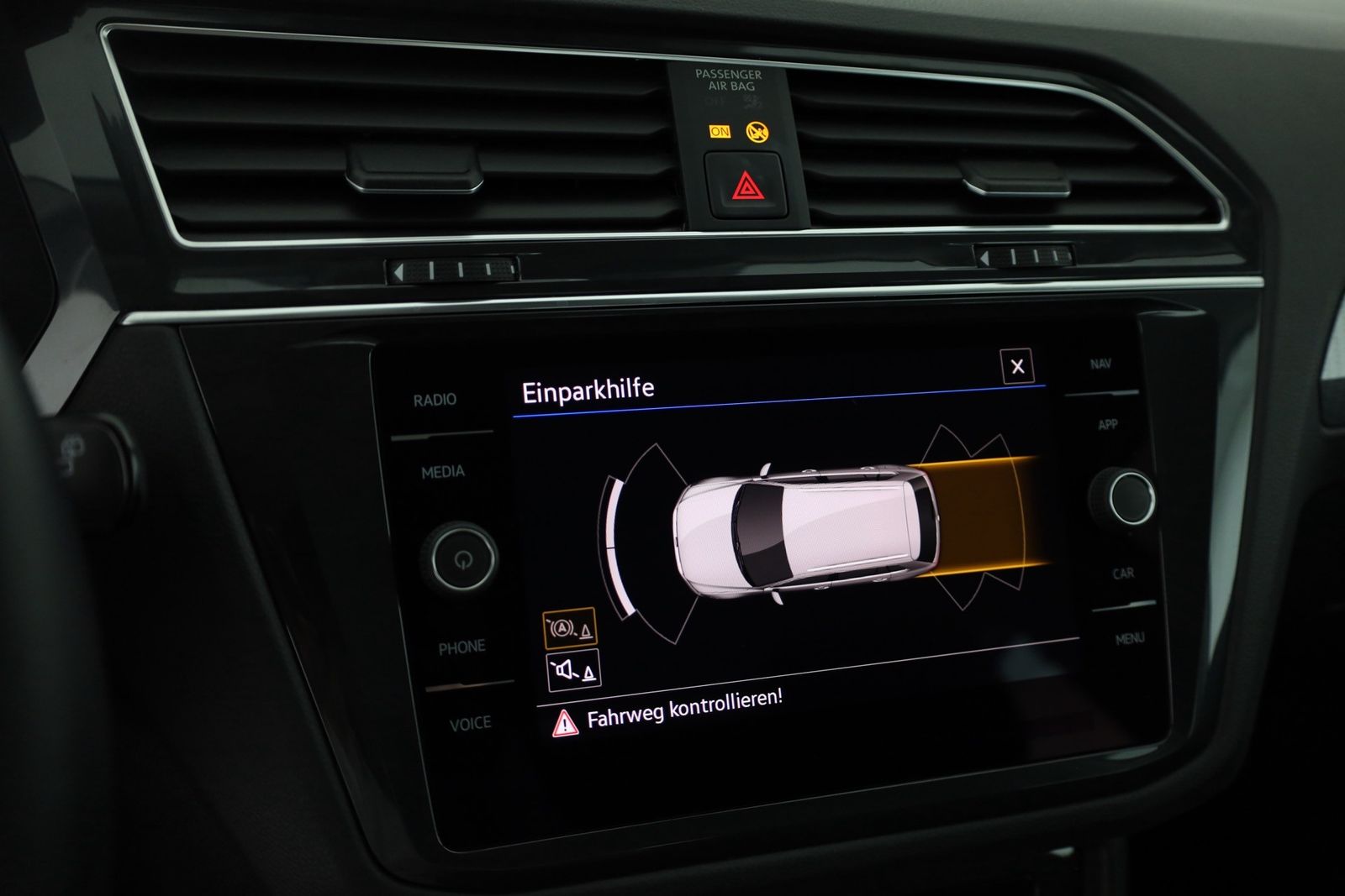 Volkswagen Tiguan 1.5 TSI Life - Samsaru's Car Outlet