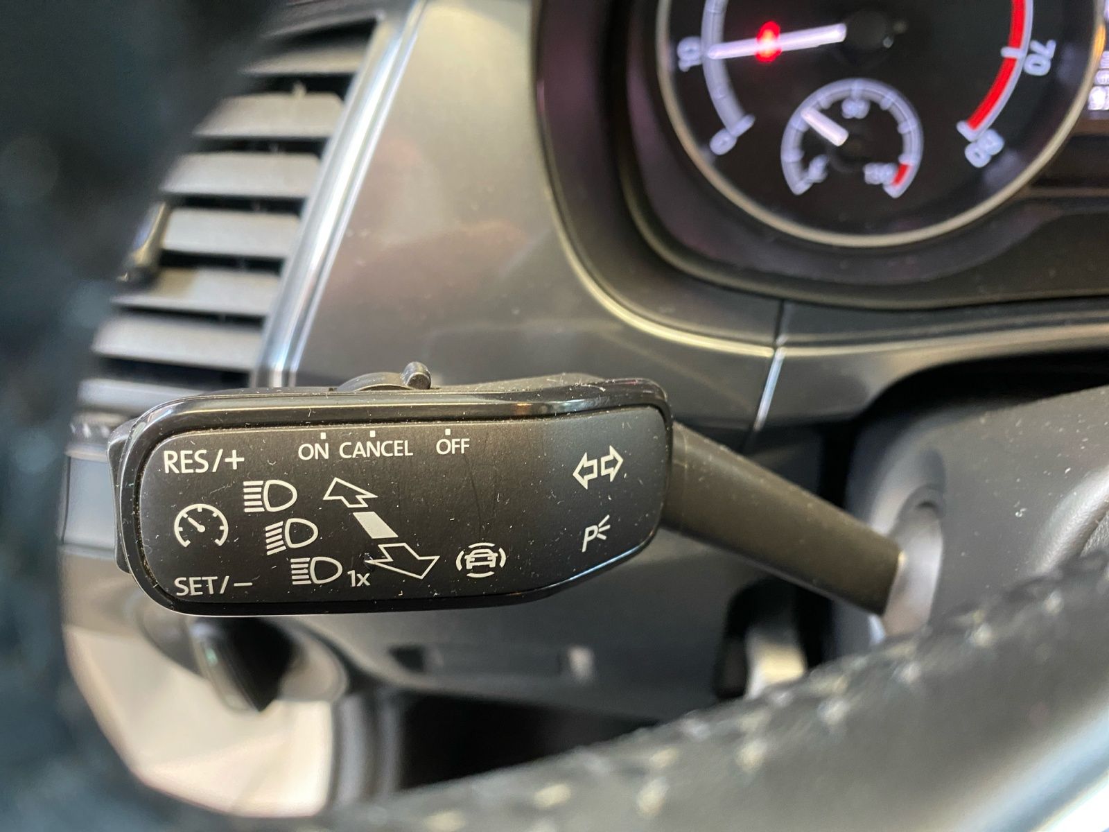 Skoda Fabia Combi 1.0 TSI DSG - Samsaru's Car Outlet