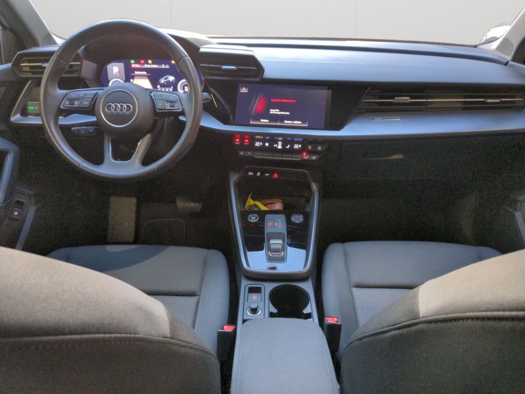 Audi A3 Sportback 40TFSIe S tronic S line LED Navi SH