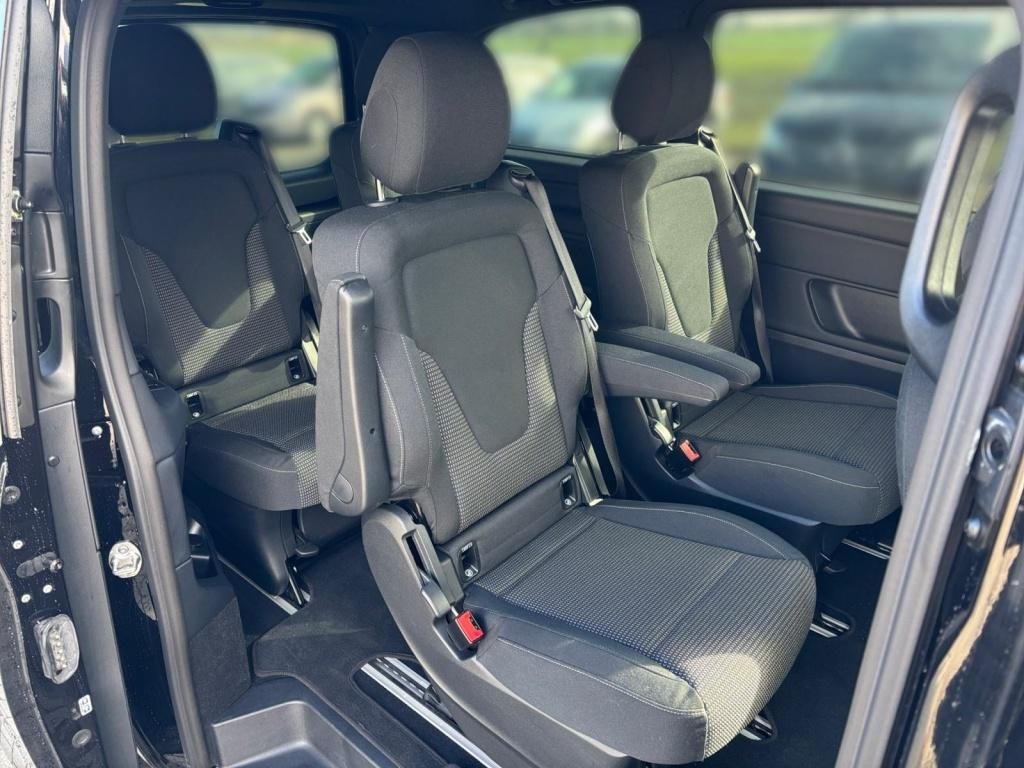 Mercedes-Benz V 220 d EDITION - Samsaru's Car Outlet