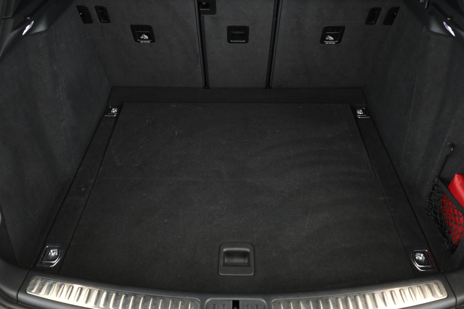 Porsche Macan S - Samsaru's Car Outlet