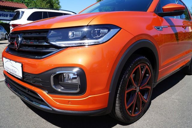Volkswagen T-Cross R line - Samsaru's Car Outlet