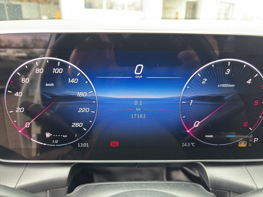 Mercedes-Benz GLC 220 d Avantgarde Adv.Plus Pano Standh. AHK T