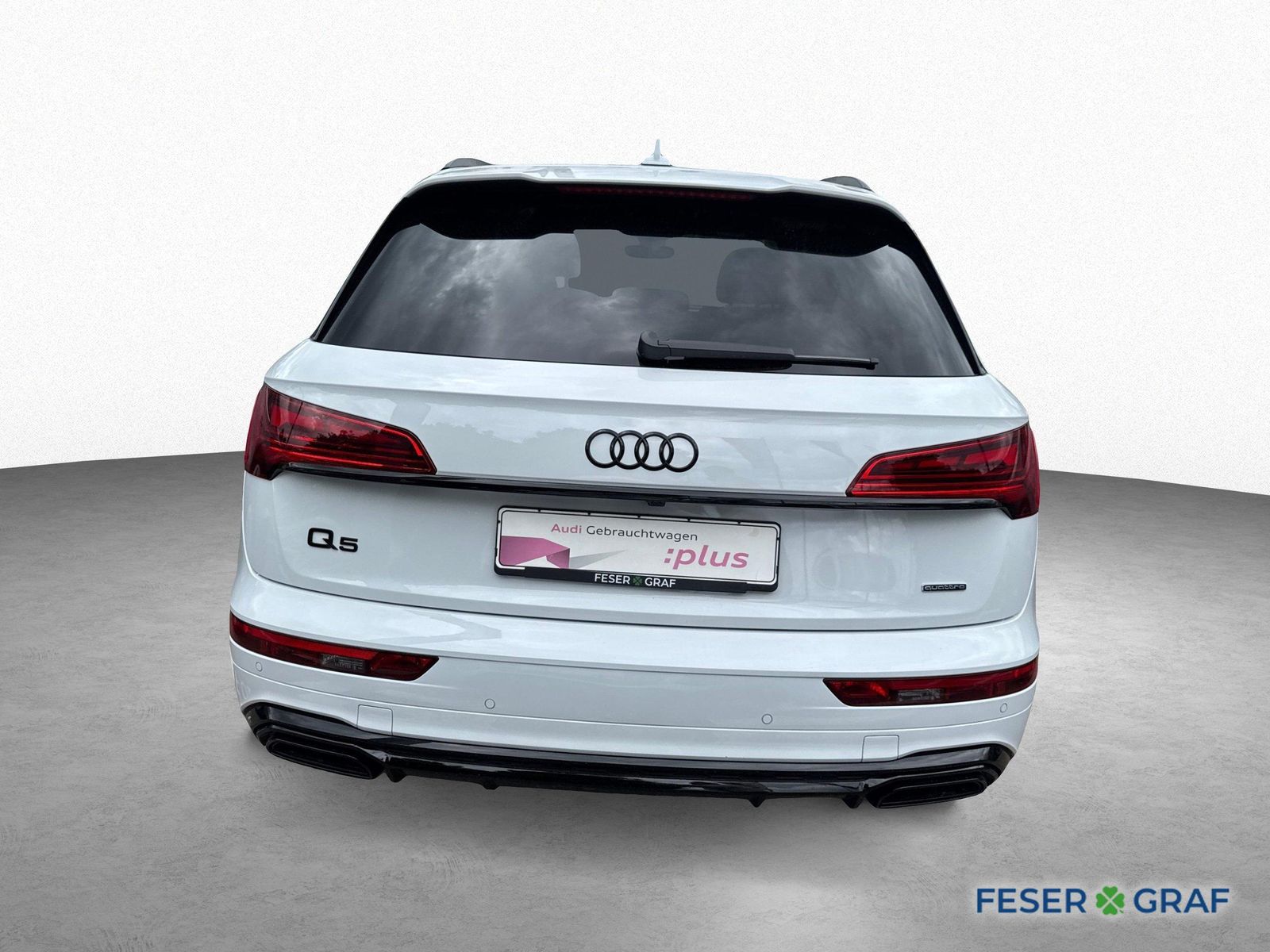 Audi Q5 40 TDI quattro S line - Samsaru's Car Outlet