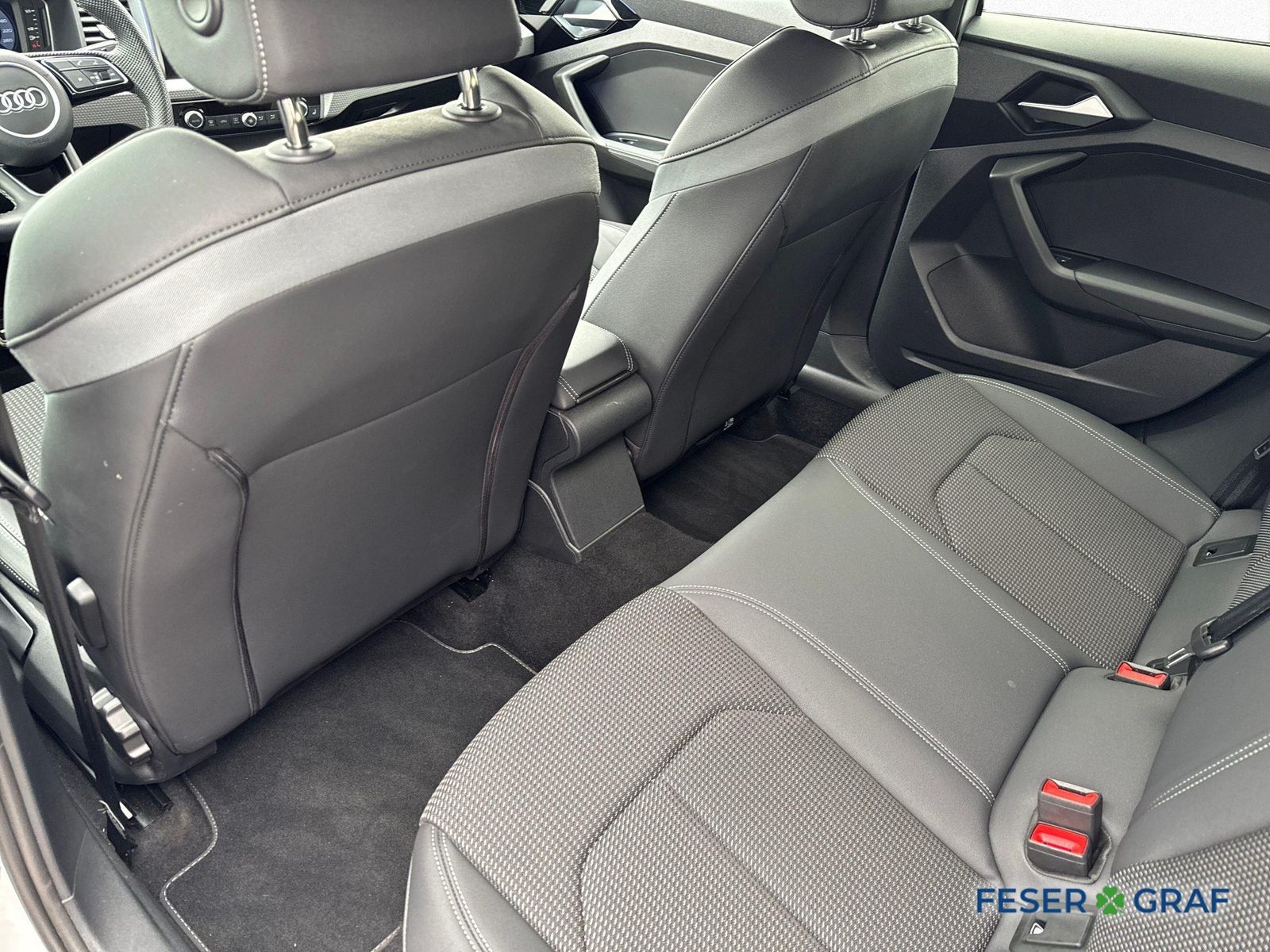 Audi A1 allstreet 35 TFSI S line - Samsaru's Car Outlet