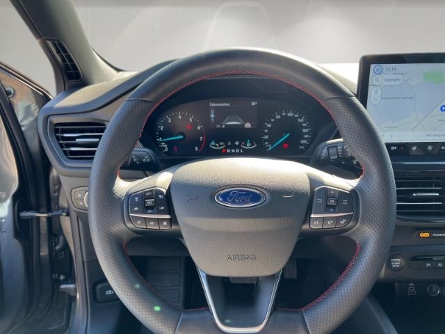 Ford Focus Turnier ST-Line Automat Allwetter Navi LED