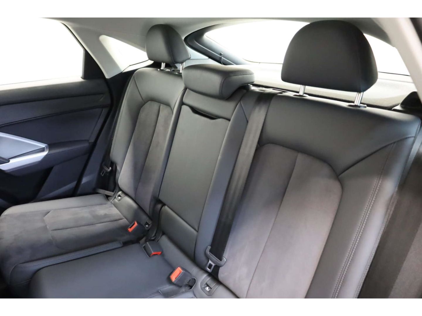 Audi Q3 Sportback 35TDI S line S-Tronic AHK/NAV/Dina.