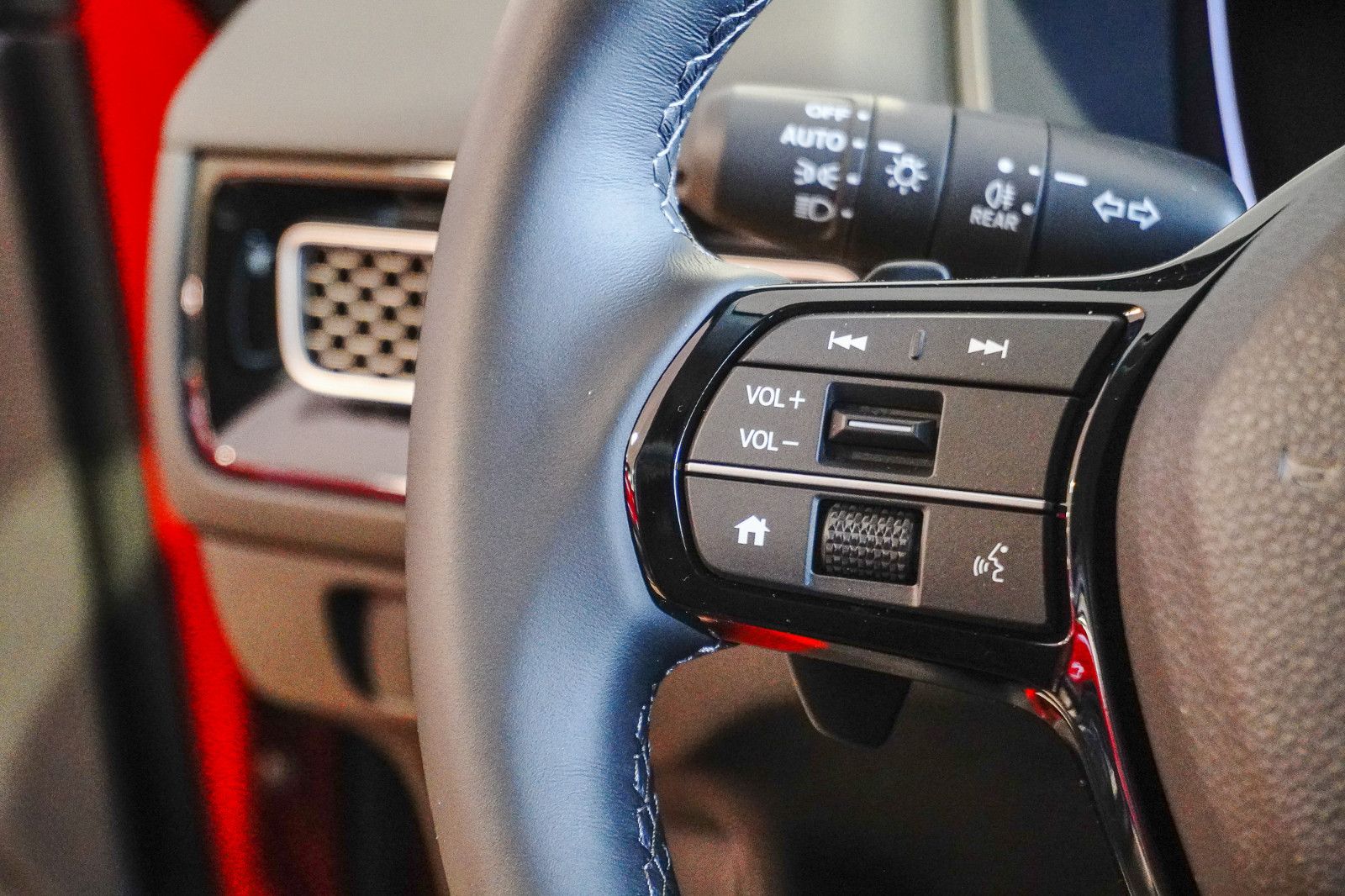 Honda Civic e:HEV 2.0 i-Hybrid e-CVT ELEGANCE Ganzjahr
