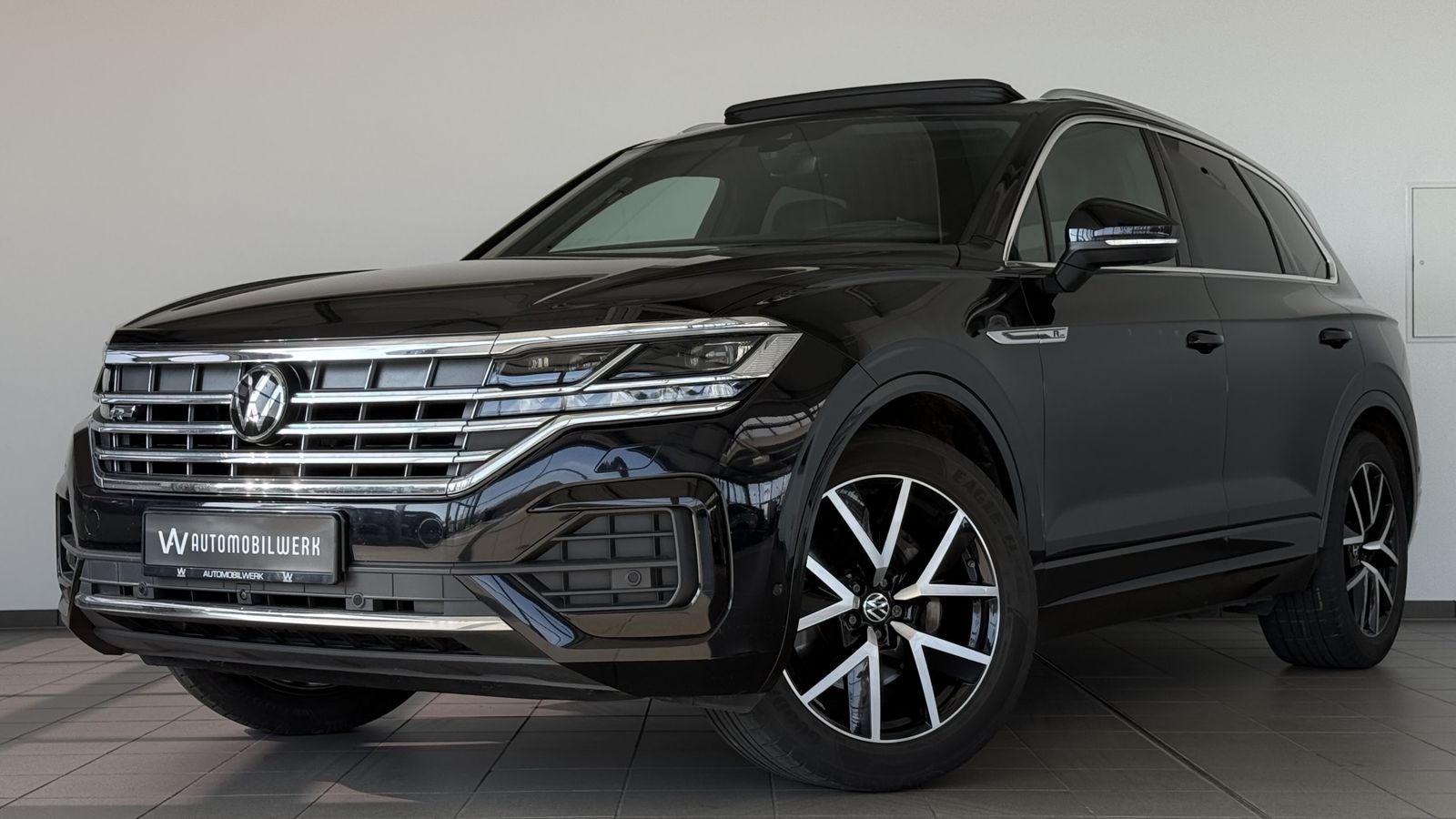 Volkswagen Touareg R-Line 4M |PANO |LUFT |HUD |MATRIX |AHK
