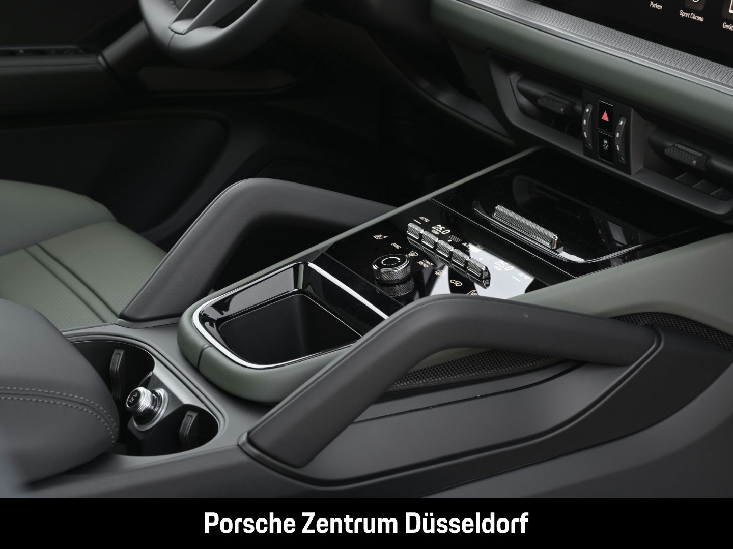 Porsche Cayenne E-Hybrid Coupe BOSE Surround View LED