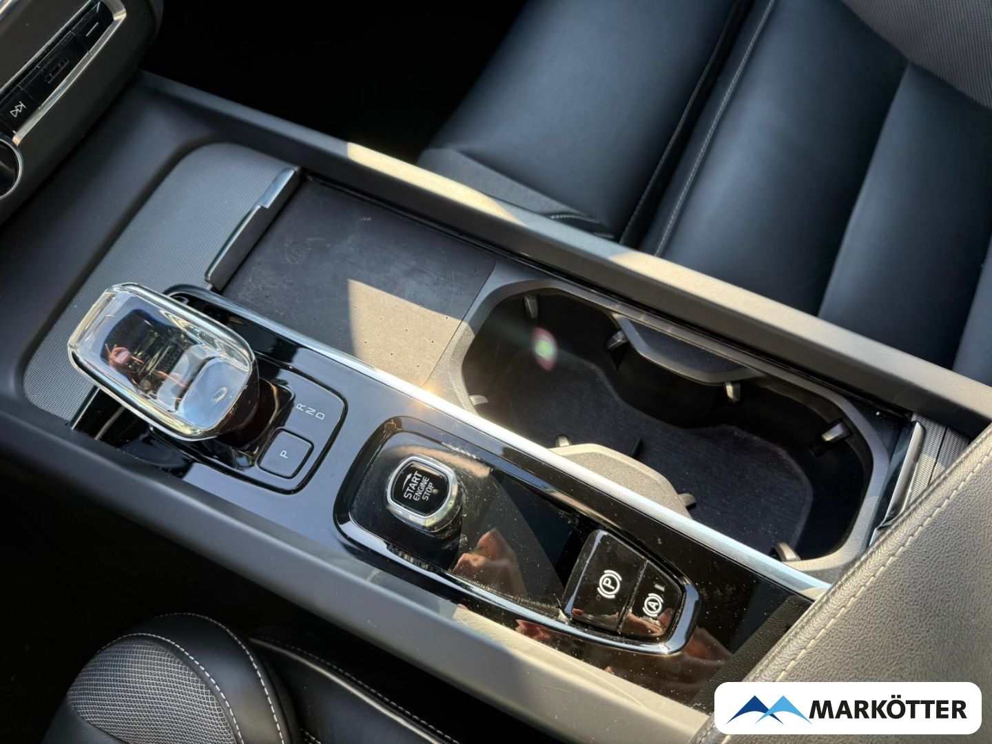 Volvo XC60 T8 AWD Ultimate Bright Recharge ACC/HUD