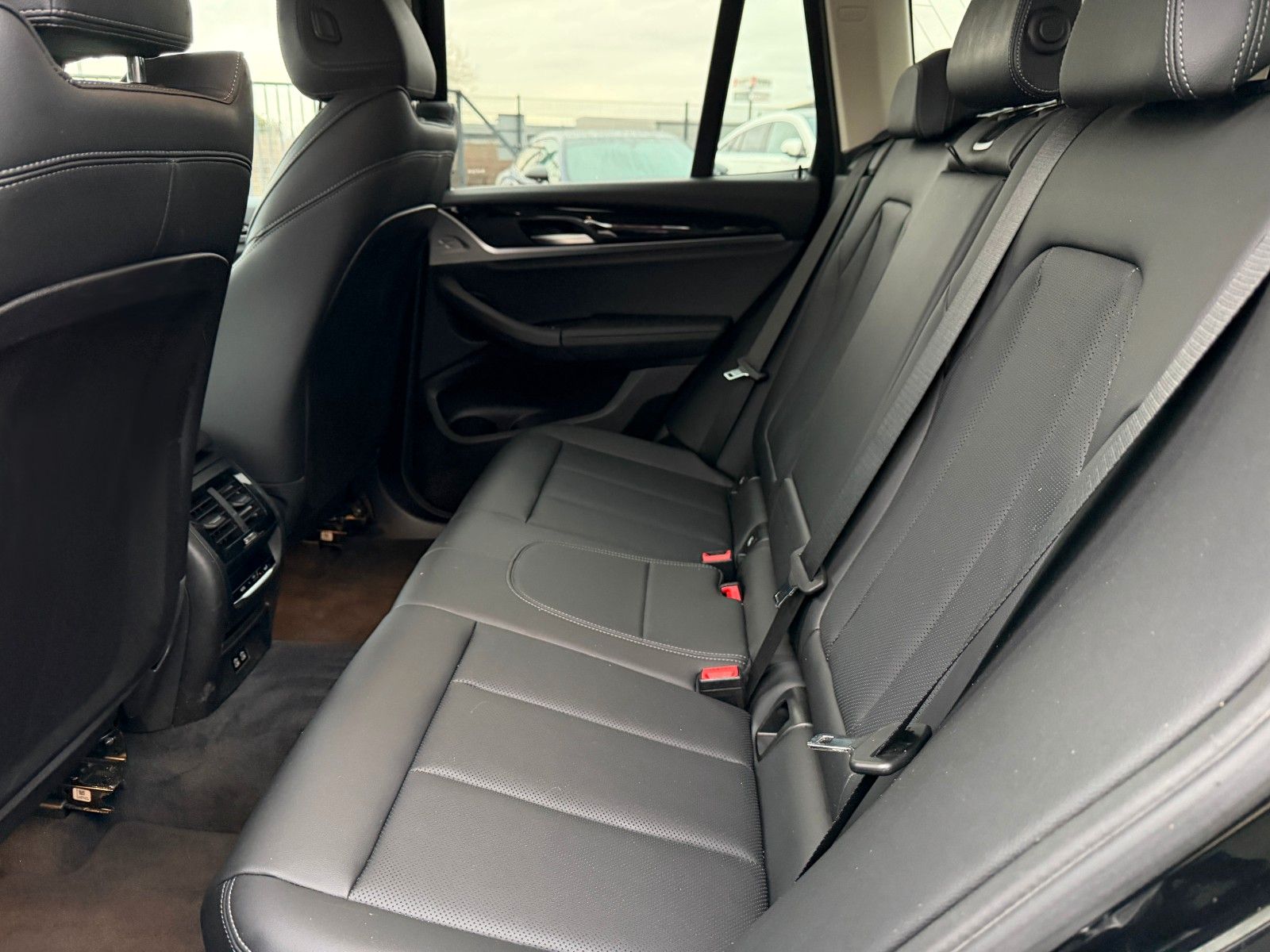 BMW X3 xDrive30e*Sportsizte*Leder*Nachlakierungsfrei