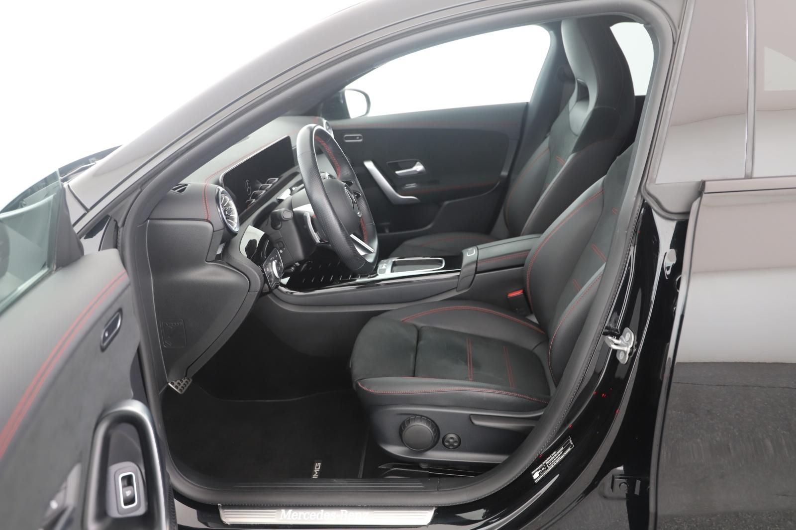 Mercedes-Benz CLA 220 4M Coupé AMG Line - Samsaru's Car Outlet