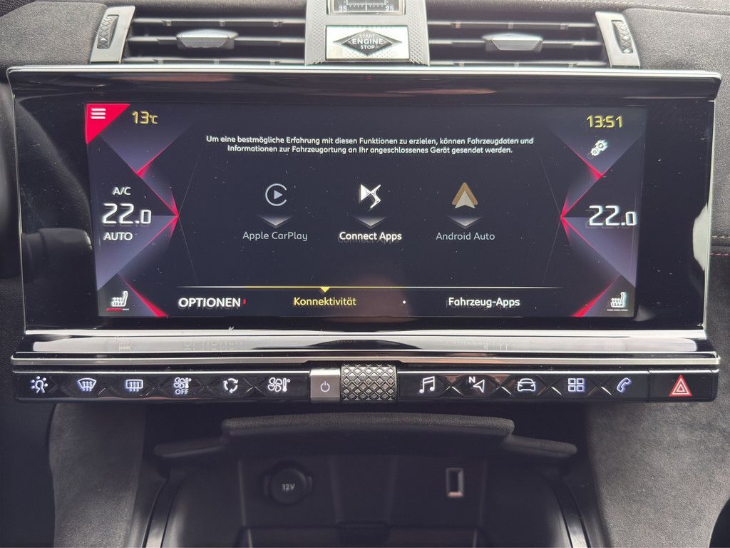 DS Automobiles DS 7 Crossback 225 Performance Line + Leder