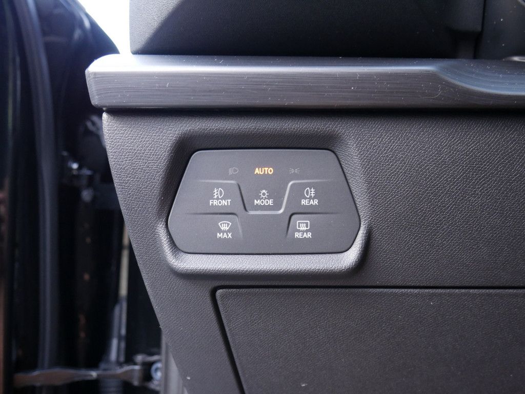 Cupra Formentor 2.0 TSI VZ NAVI AHK ACC LED PANO BEATS