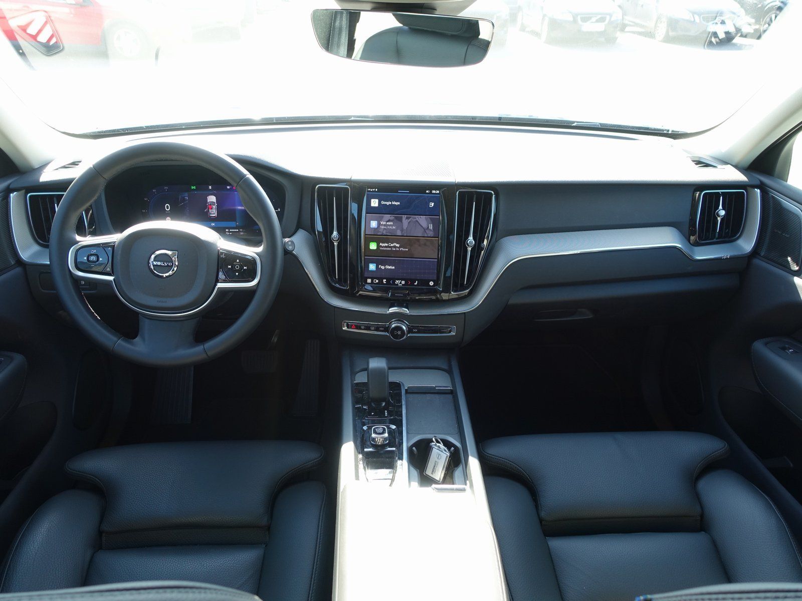 Volvo XC60 T6 AWD Plug-in Hybrid - Samsaru's Car Outlet