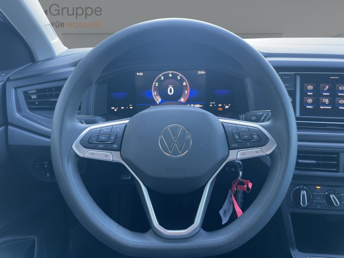 Volkswagen Taigo 1.0 TSI Virt LED Black - Samsaru's Car Outlet