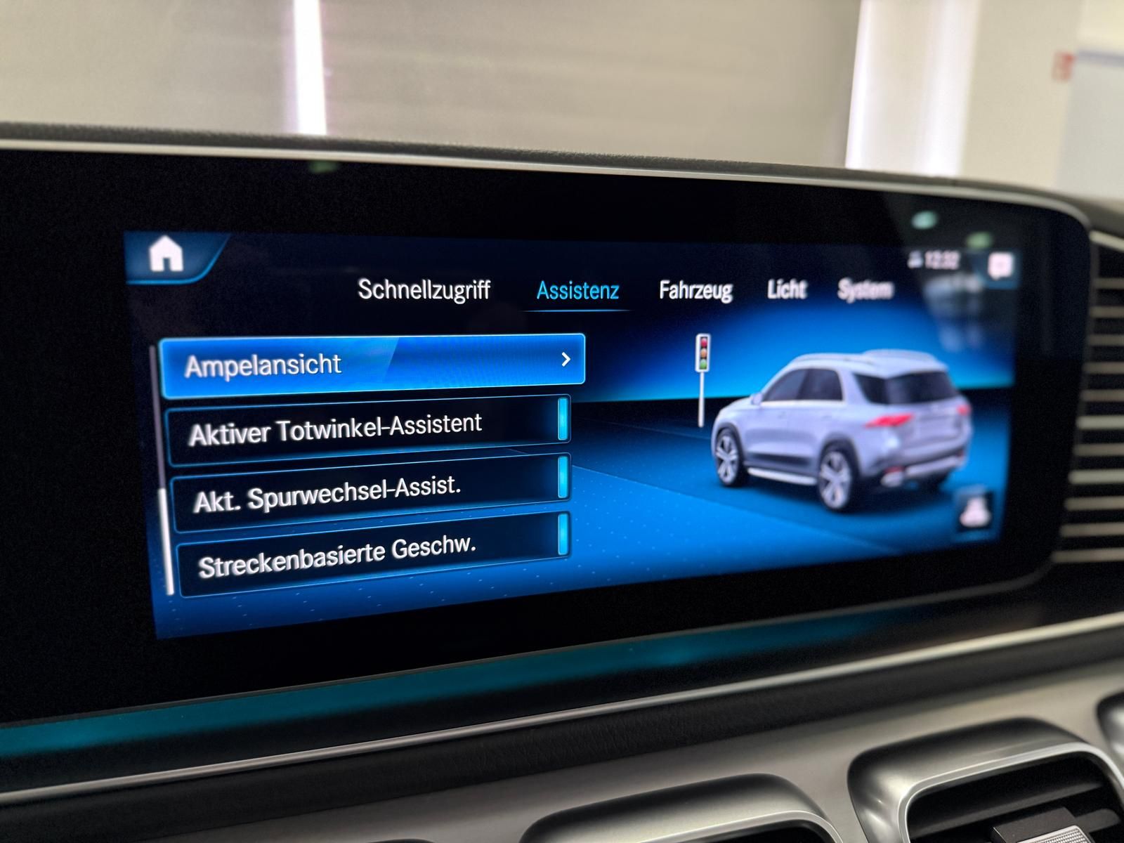 Mercedes-Benz GLE 400 d 4M AMG*PANO*HUD*AIRMATIK*AHK*22 ZOLL*