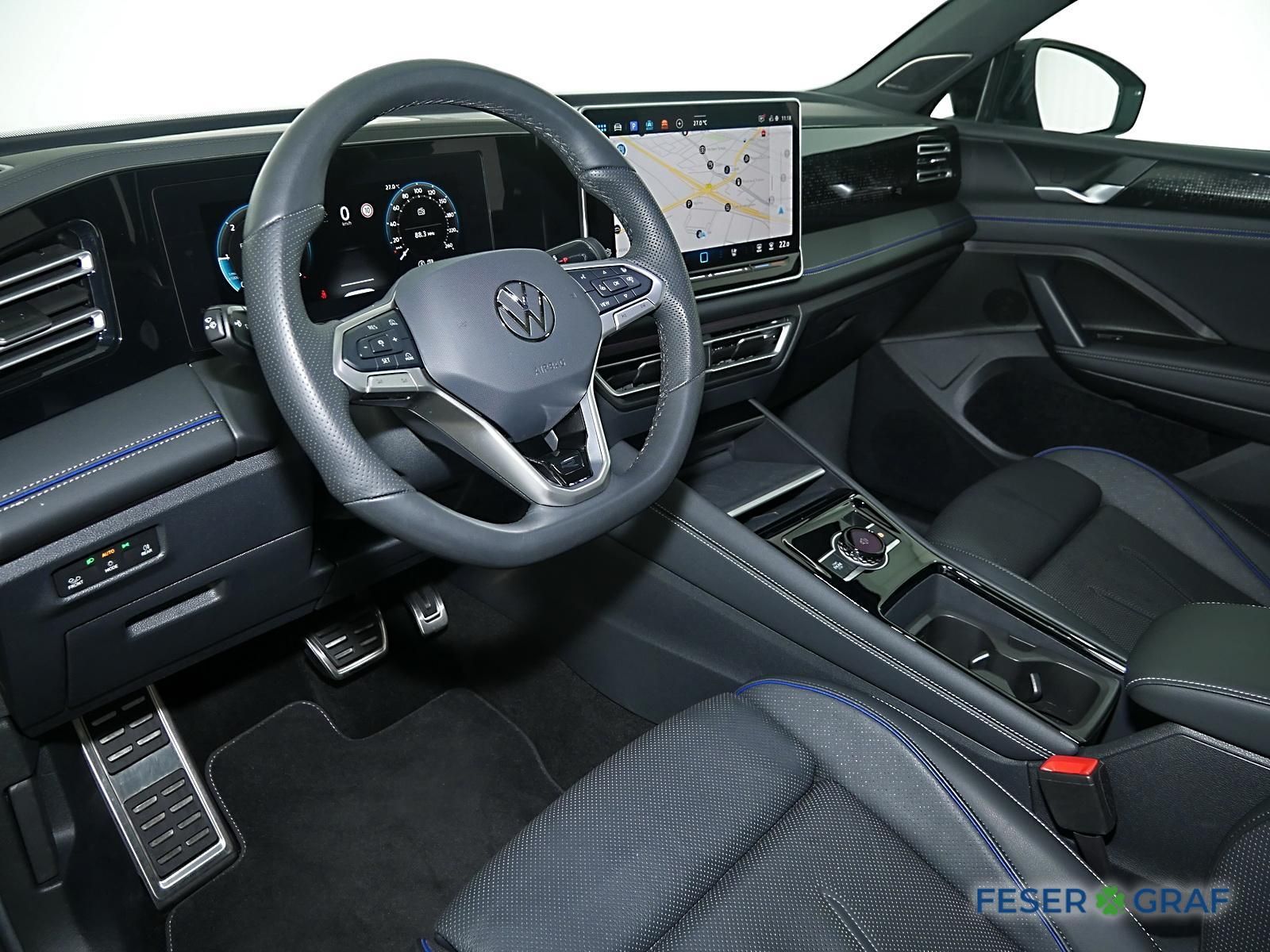 Volkswagen Tiguan 2.0TDI R-Line AHK BlackStyle LED Panorama